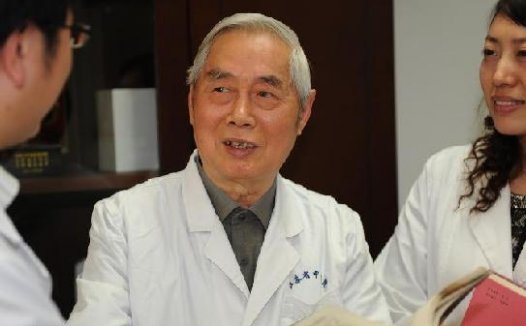 夏桂成 江苏省中医院主任中医师、教授